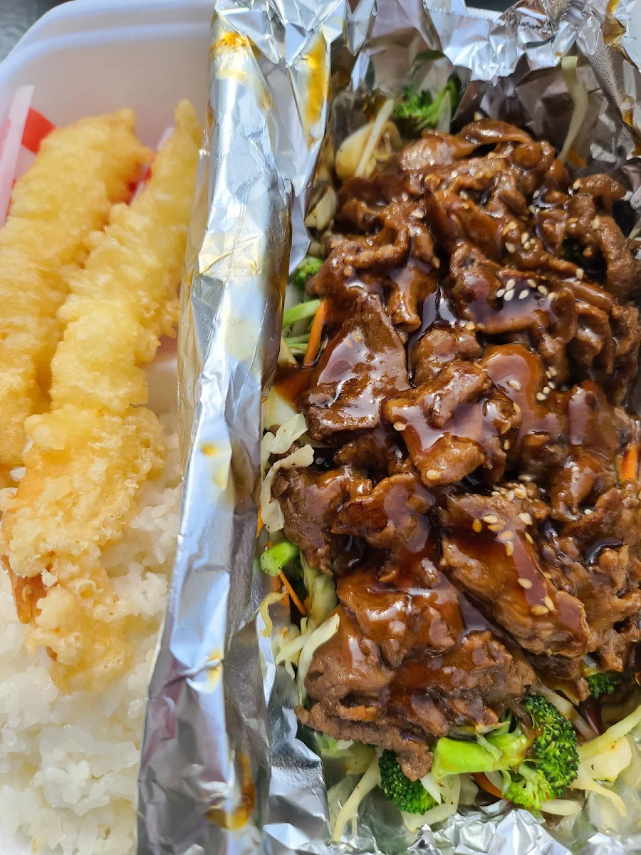 Bento Box B with Beef Teriyaki