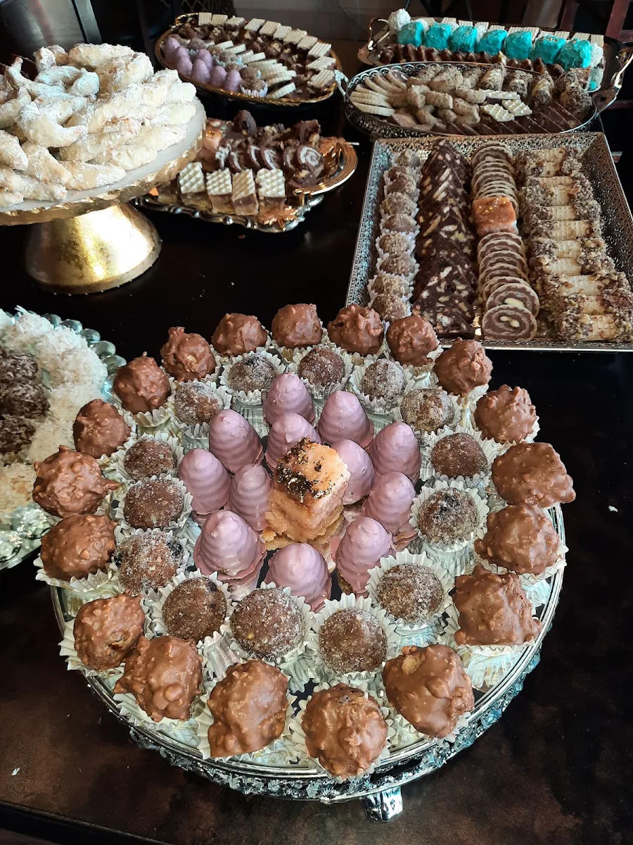 Wedding Chokolate Cookie, California Restaurant & Bar