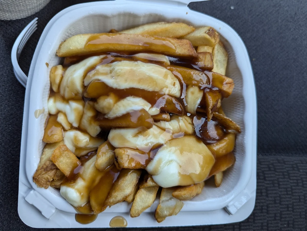 Regular Poutine