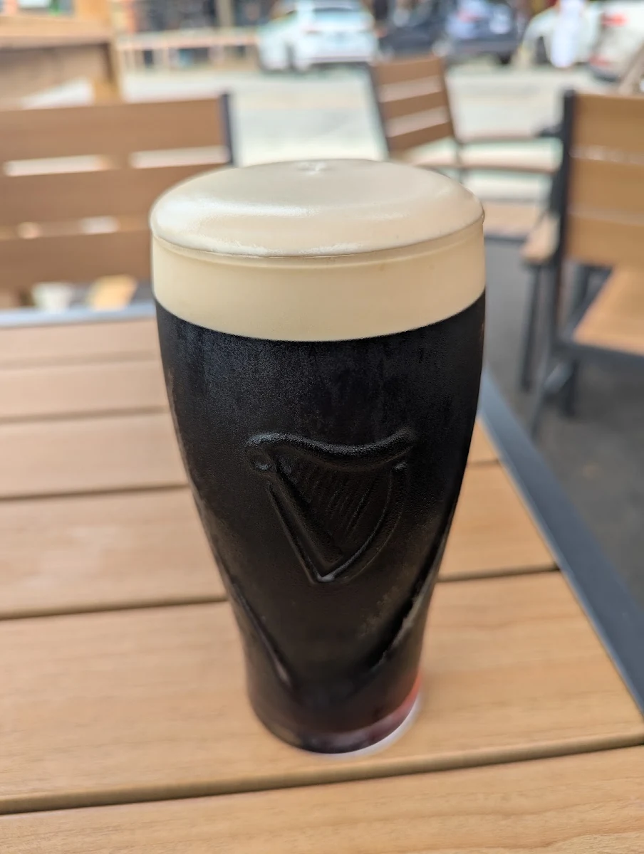 Highlights, Work Pub & Eatery