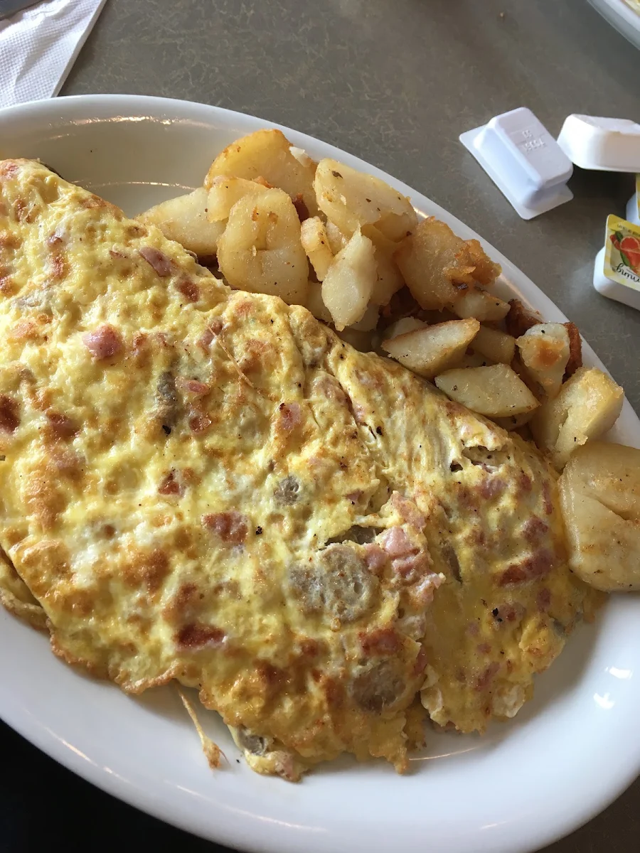 Omelette w Home Fries