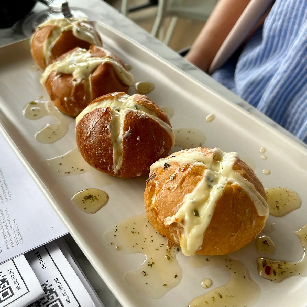 Korean Cream Cheese Garlic Bread