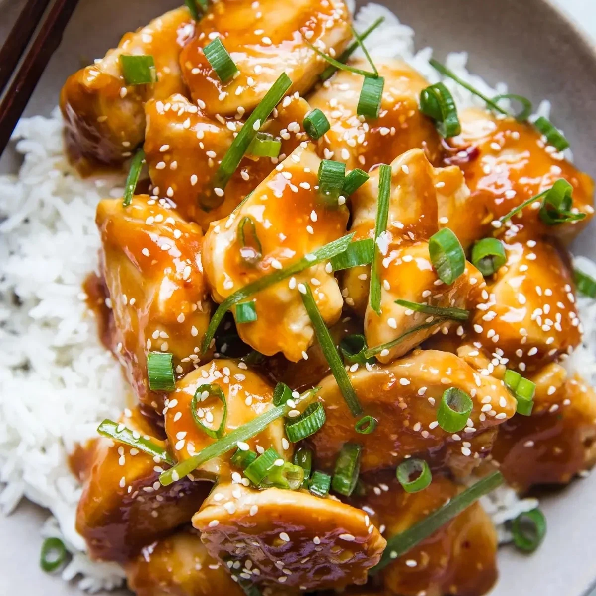 Honey Garlic Glaze Chicken Breast with Plain Rice
