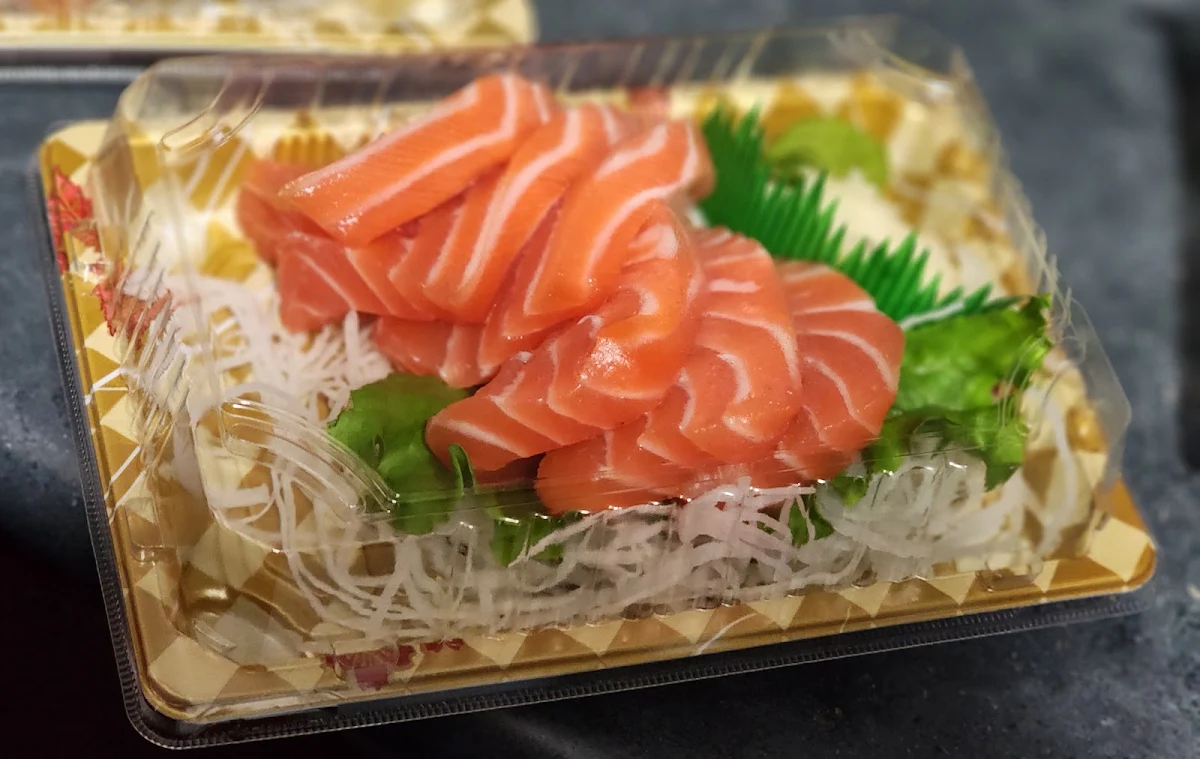 Salmon Sashimi 3 pcs