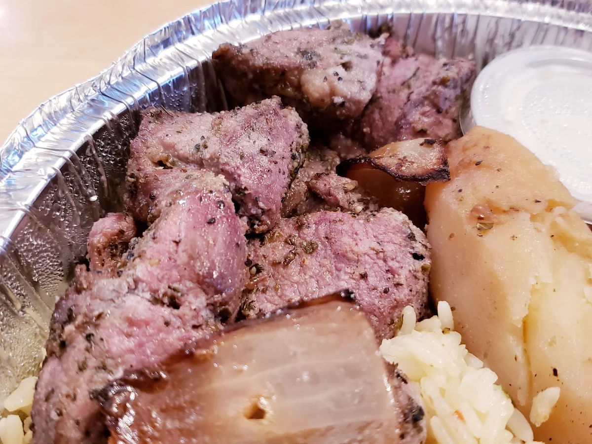 Arni Alberta Lamb Souvlaki