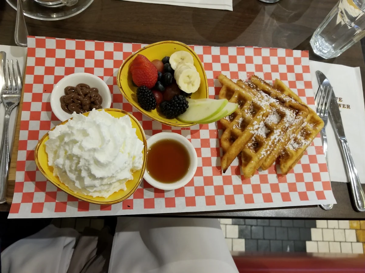 Landwer’S Belgian Waffle