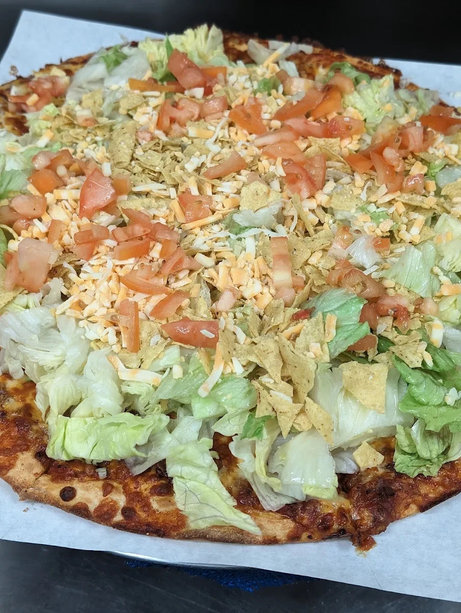 Pizza & Salad