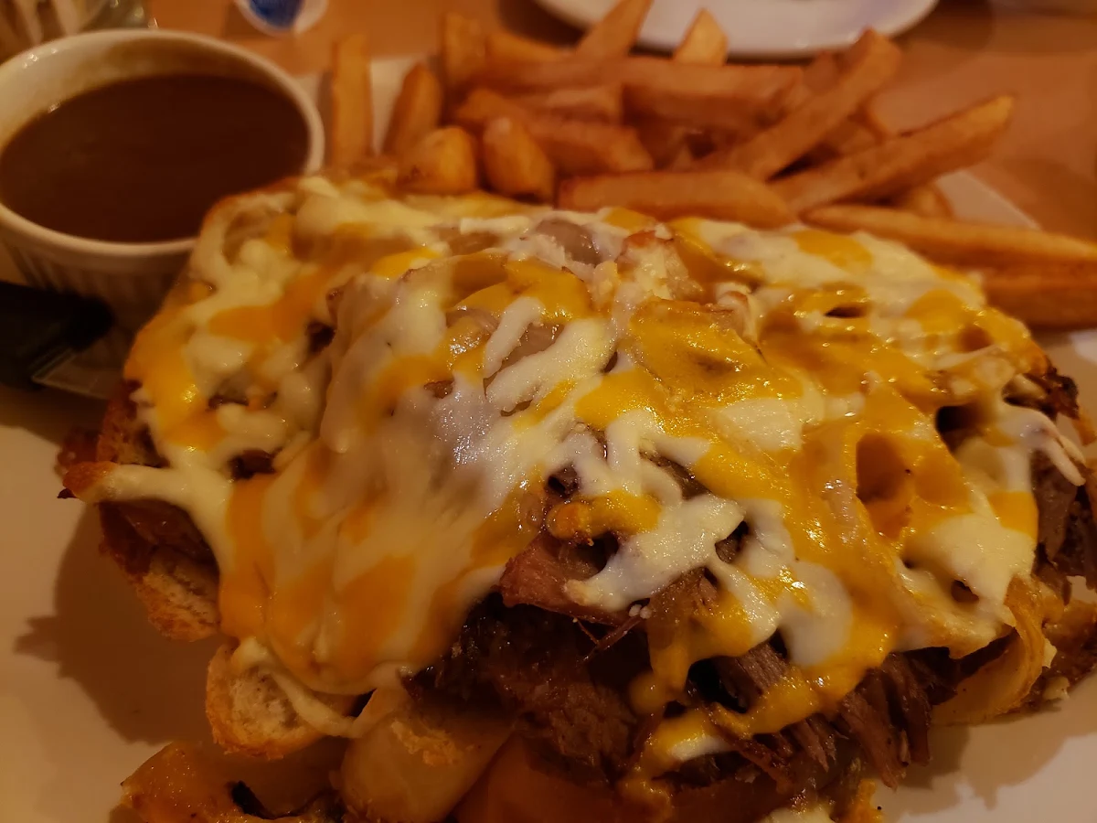Philly Cheese Steak Sandwich Melt