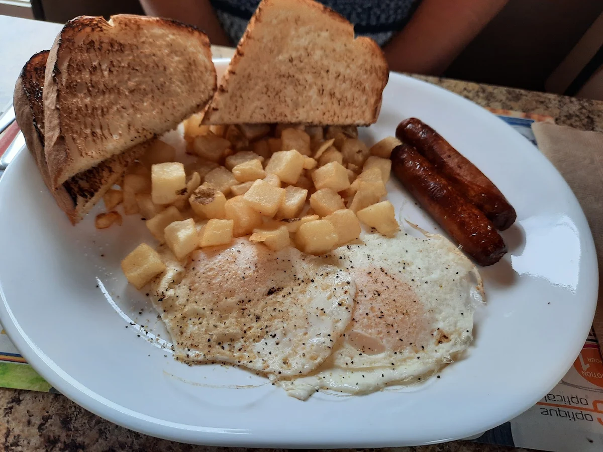 Deux Oeufs Saucisses
