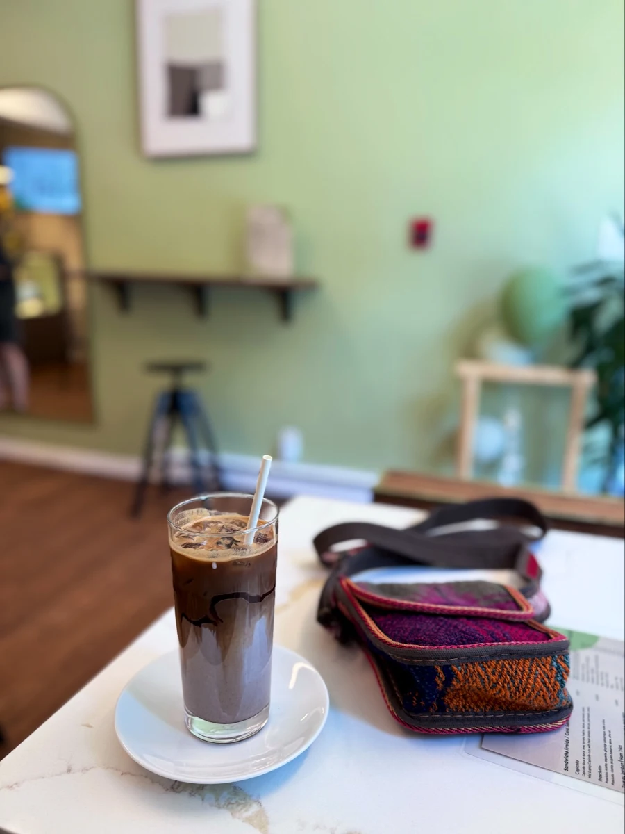 Highlights, Nid Café