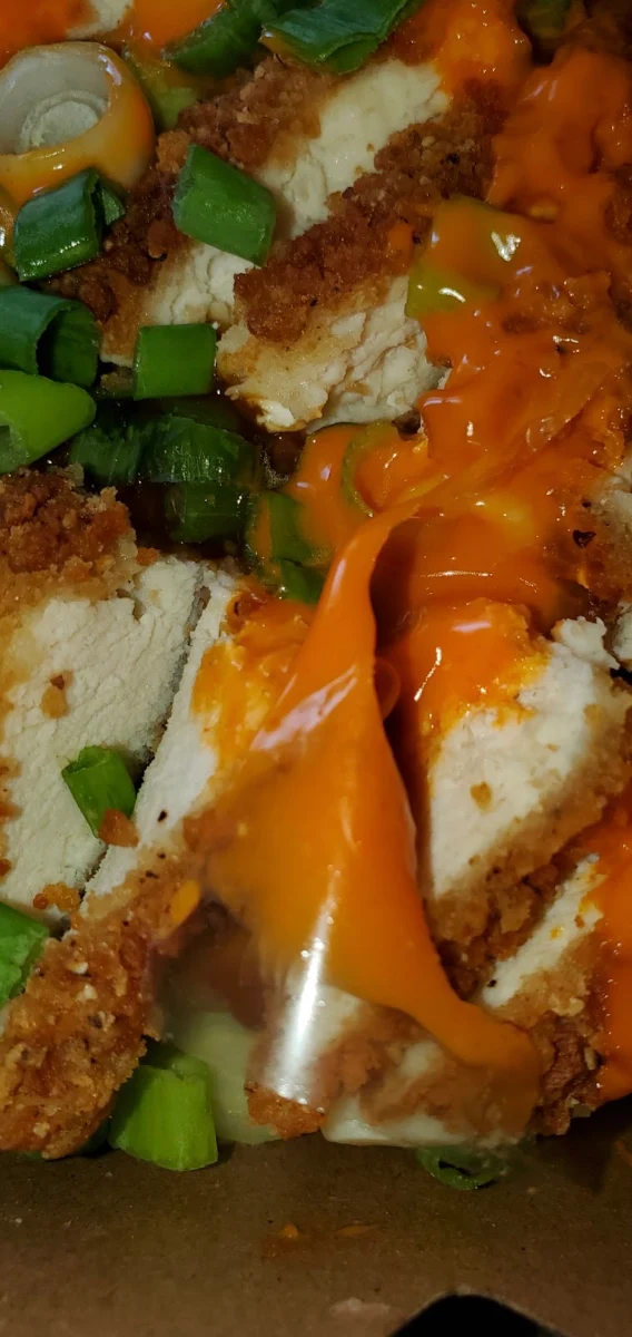 Buffalo Chicken & Plastic Poutine