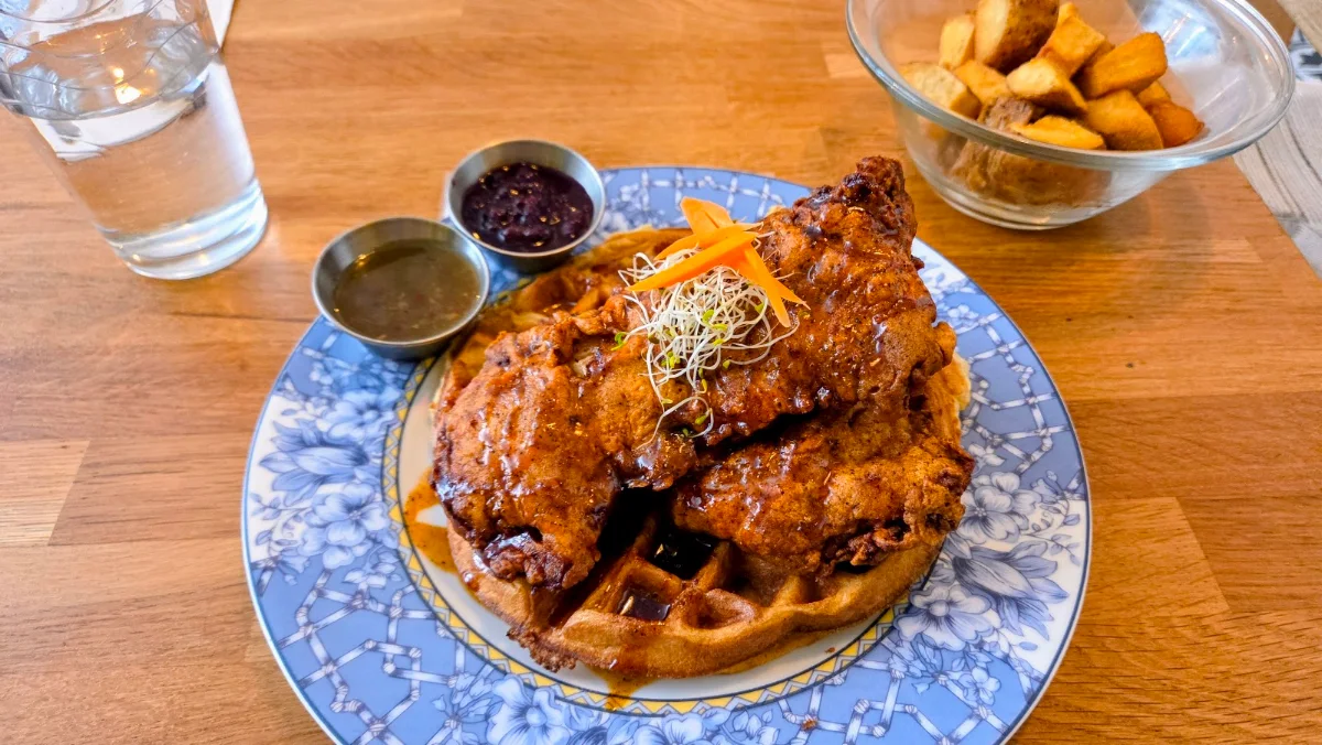 Nashville Hot Chicken & Waffle