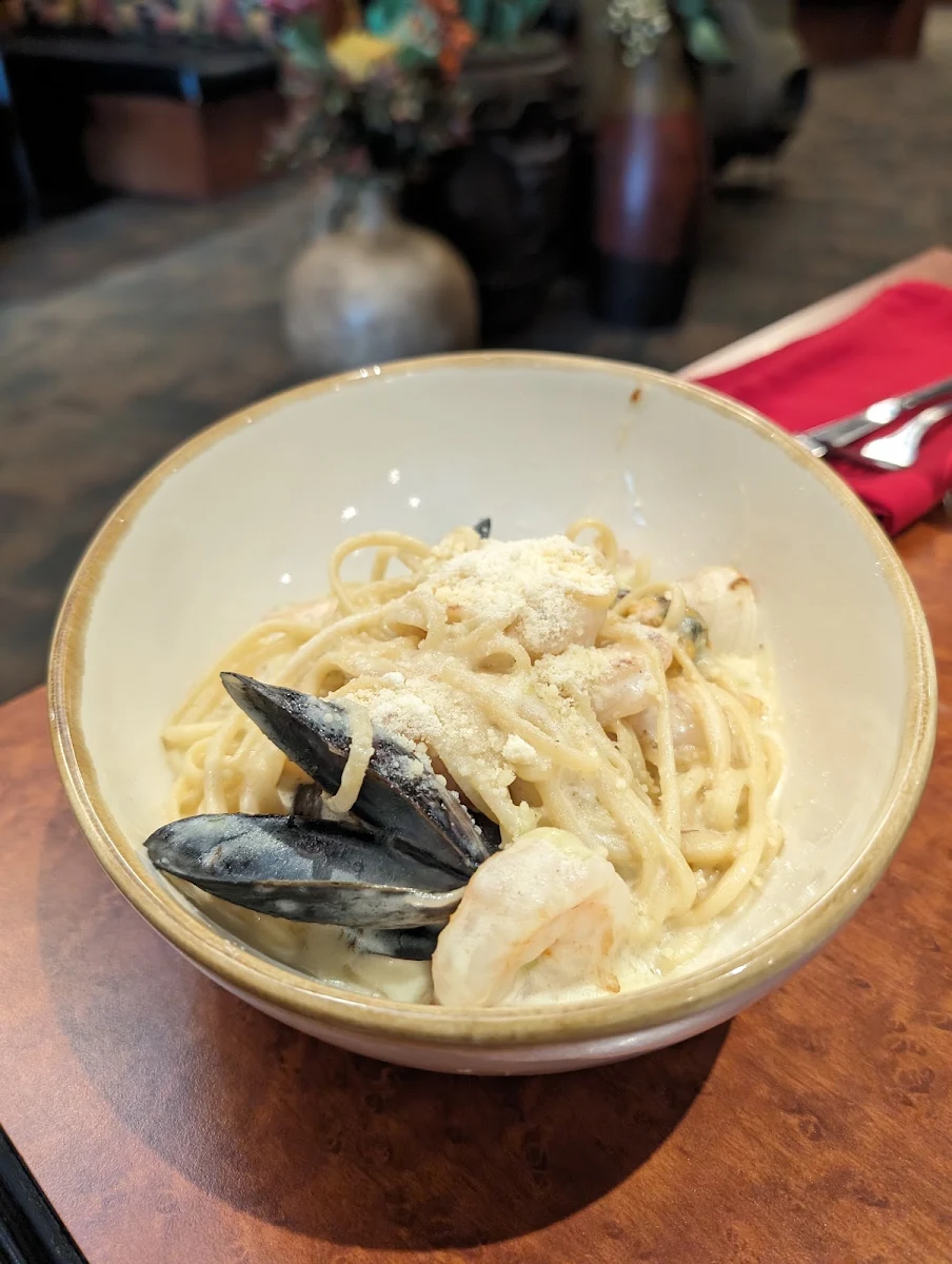 Seafood Linguini