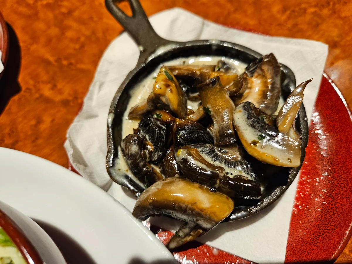 Steamed Mussels