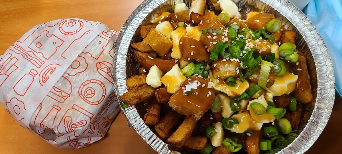 Poutine Thaï Thaï Poutine, Valentine