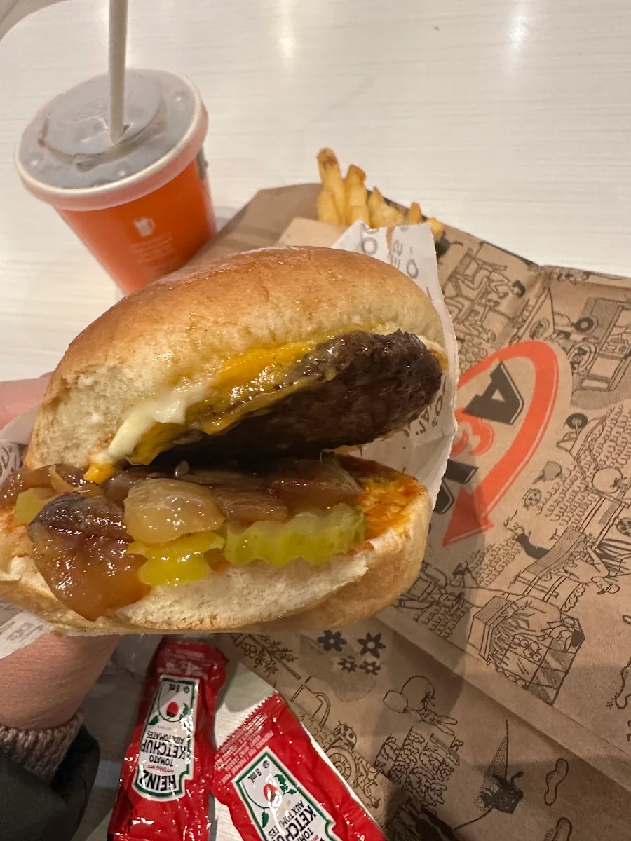 Buddy Burger Combo, A&W Canada