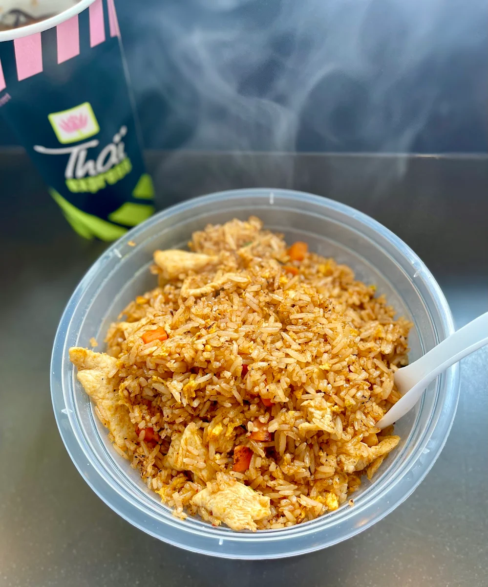 Tom Yum Fried Rice with Chicken