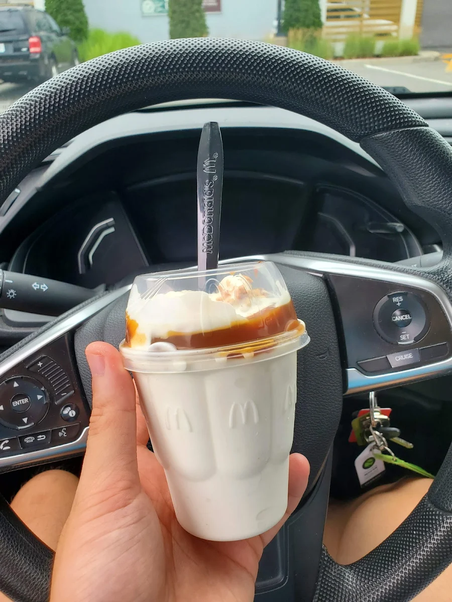 Hot Caramel Sundae