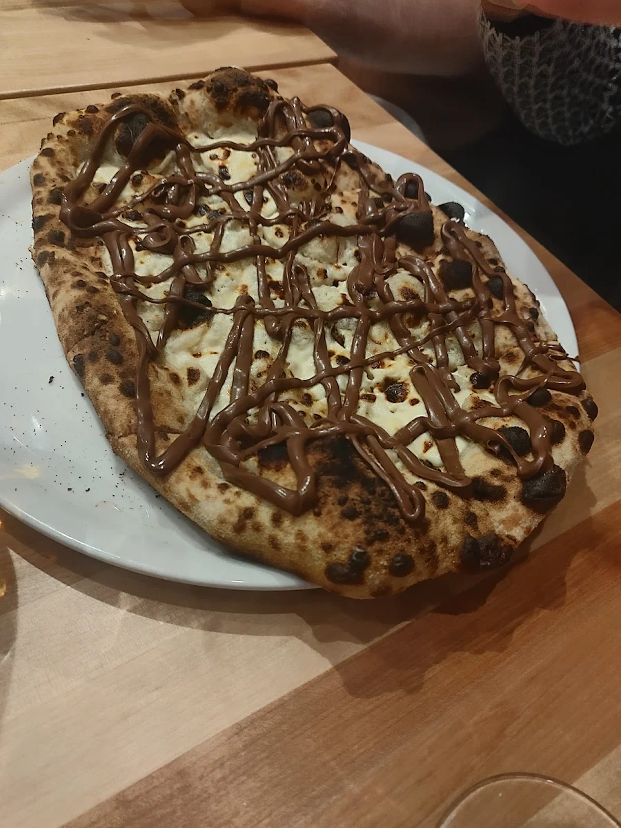 Pizza Nutella