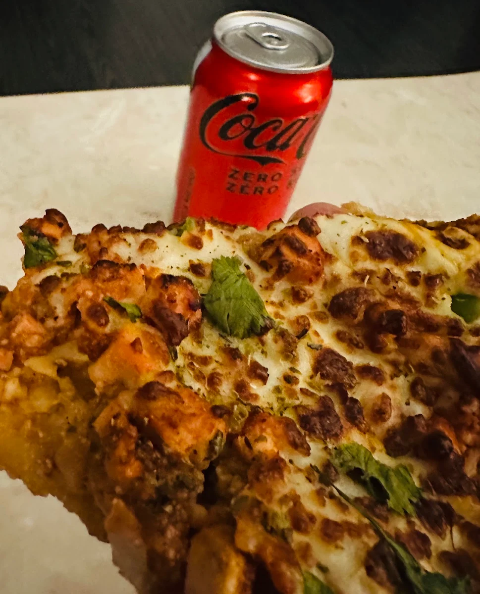 Paneer Tikka Pizza