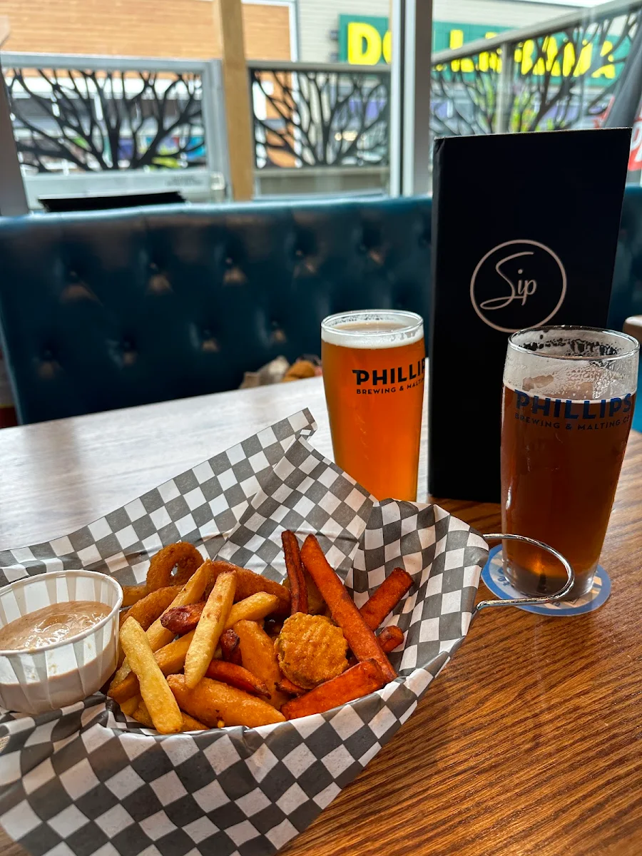 Happy Hour Fried Basket