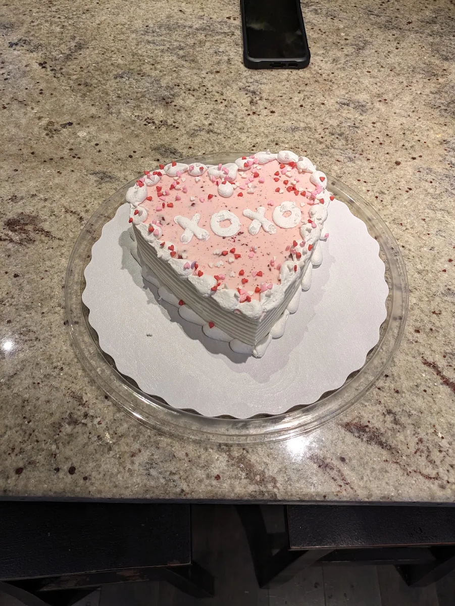 Red Velvet Ice Cream Cake Valentine