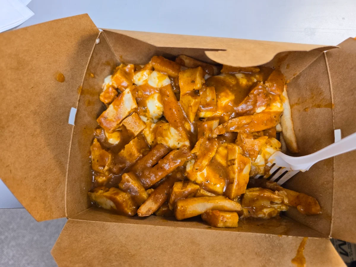 Butter Chicken Poutine