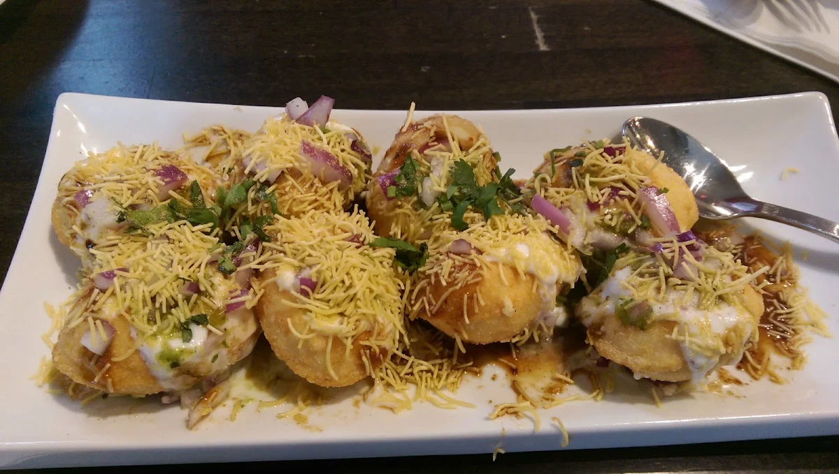 Dahi Golgappe