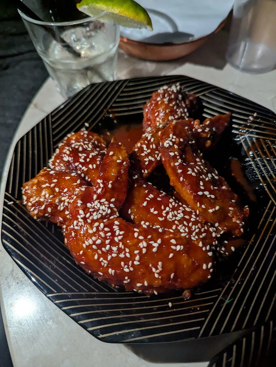 Sticky Gochujang Wings