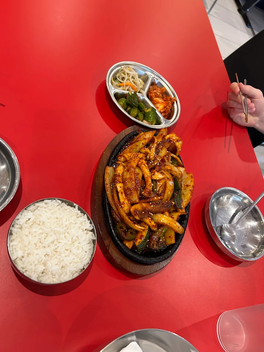 Dakchulpan Spicy Chicken 닭철판