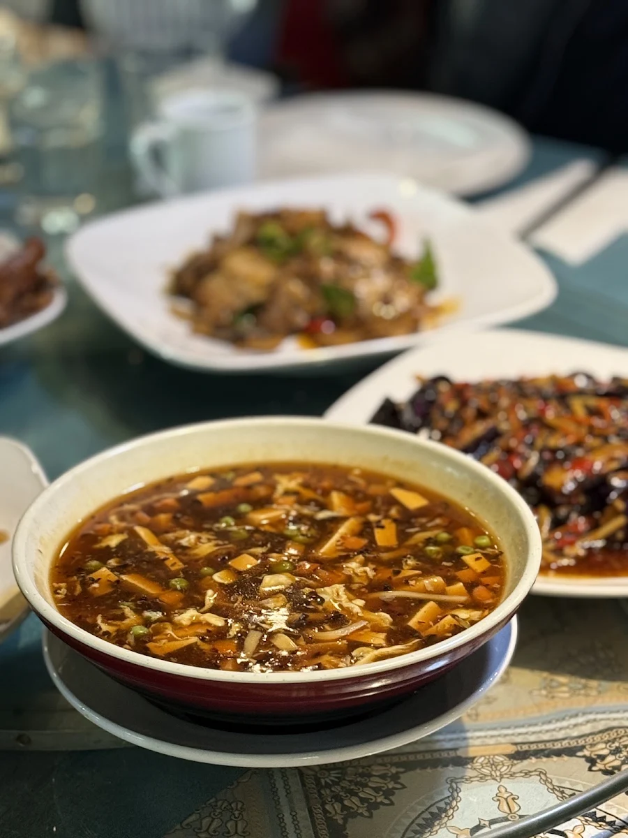 Fresh Crab Meat and Fish Maw Soup
