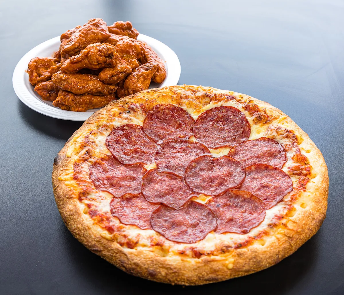 Highlights, Original Willy's Pizza