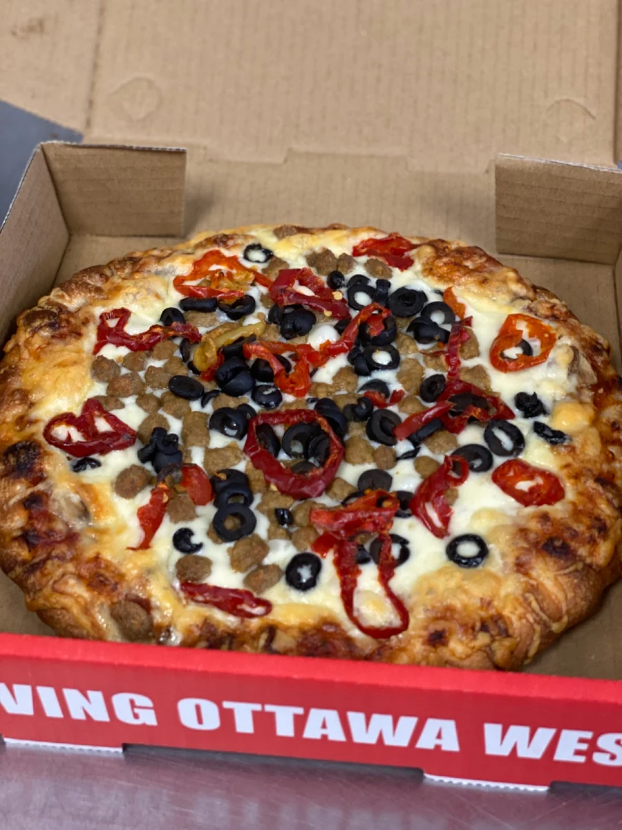Medium 3 Topping Pizza, Original Willy's Pizza