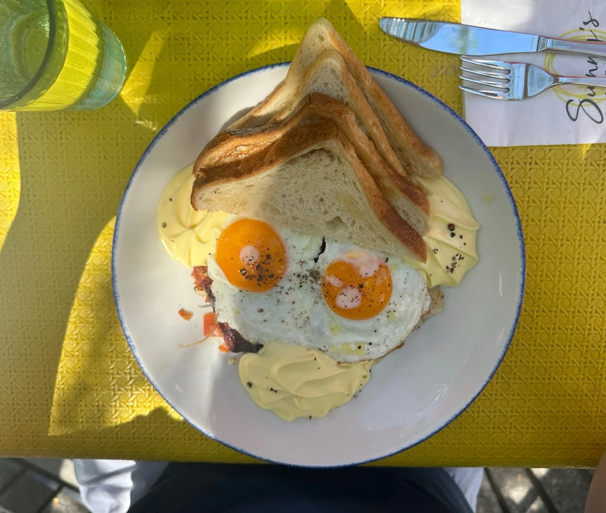 Eggs Sunny Side Up