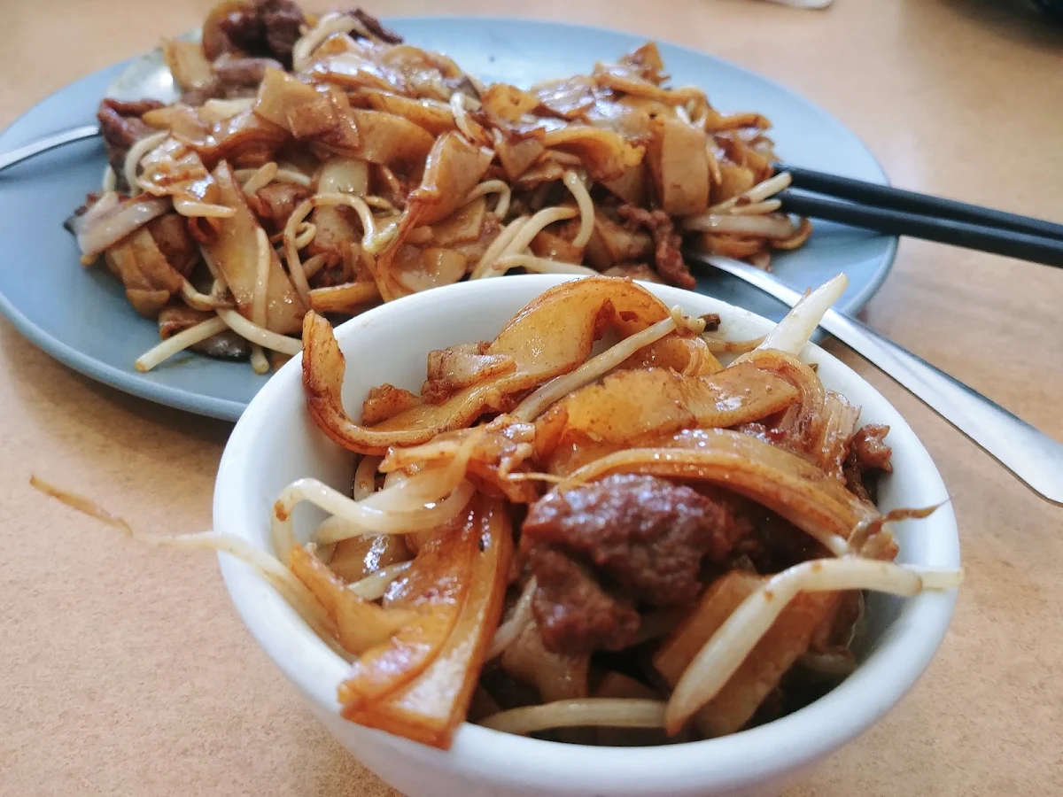 Beef Flat Rice Noodles