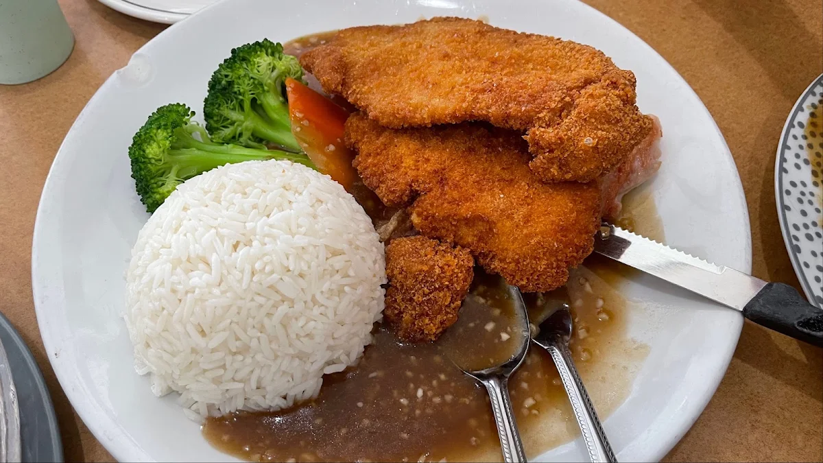Fish with Garlic Sauce and Rice