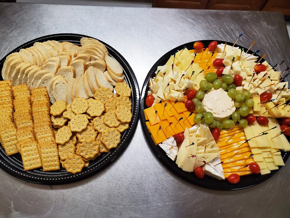 Cheese & Crackers Tray
