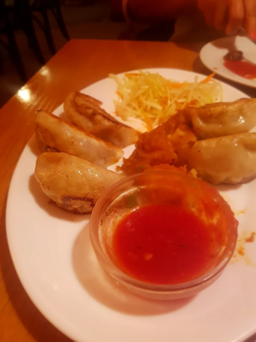 Momos Au Boeuf Ou Tsé Frits Fried Beef Or Tsé Momos