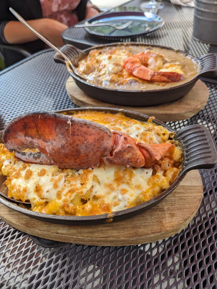 Lobster Mac and Cheese