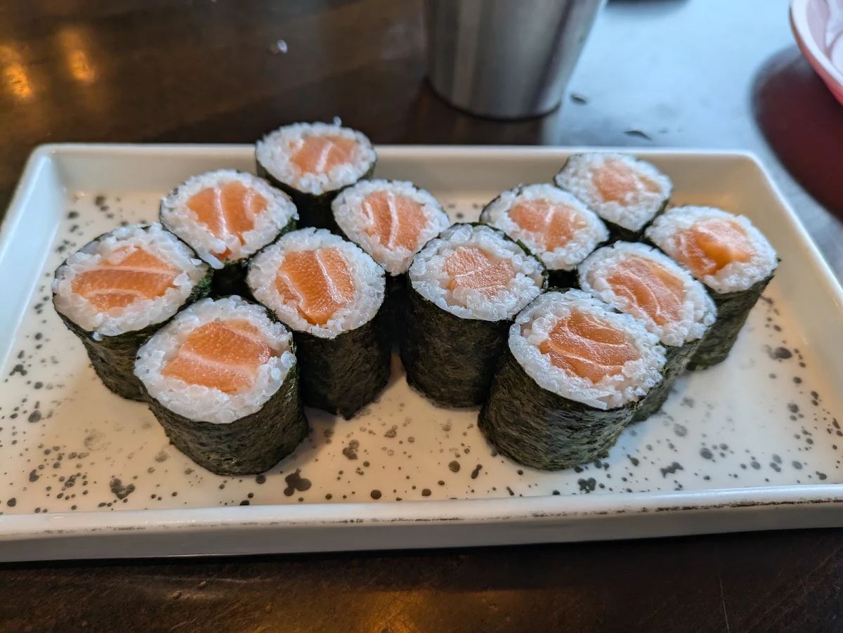 Salmon Roll