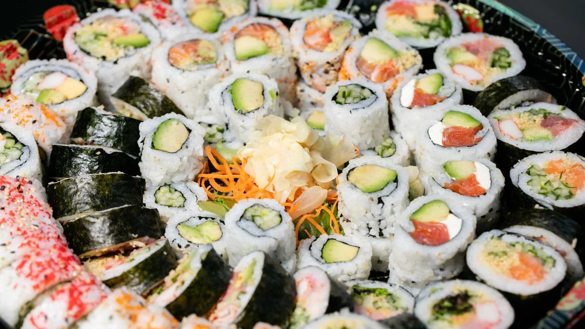 Highlights, Sushi Sama Delson