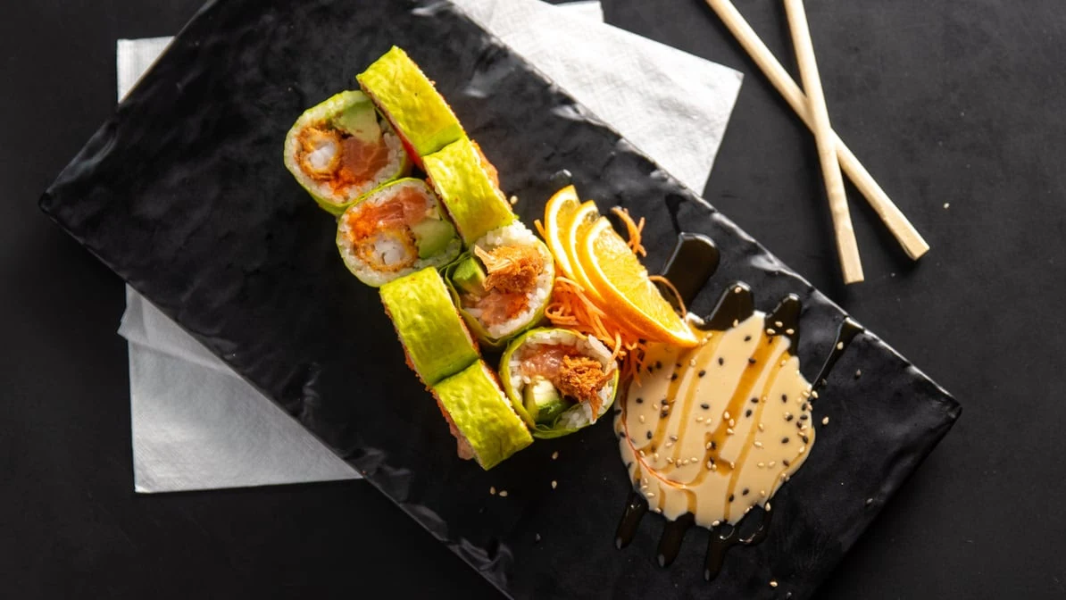 Highlights, Sushi Sama Delson