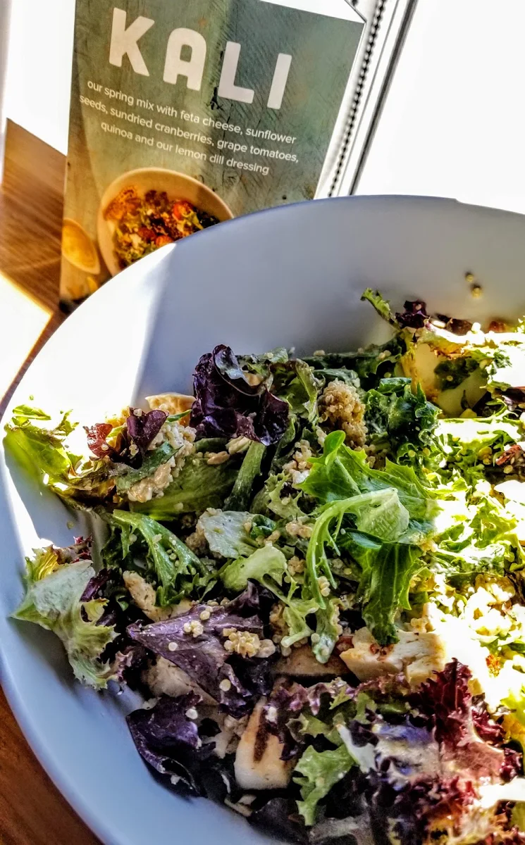Kali Salad, Chopped Leaf