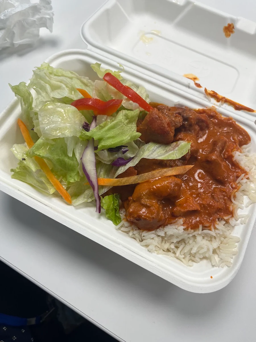 Butter Chicken with Rice and Salad