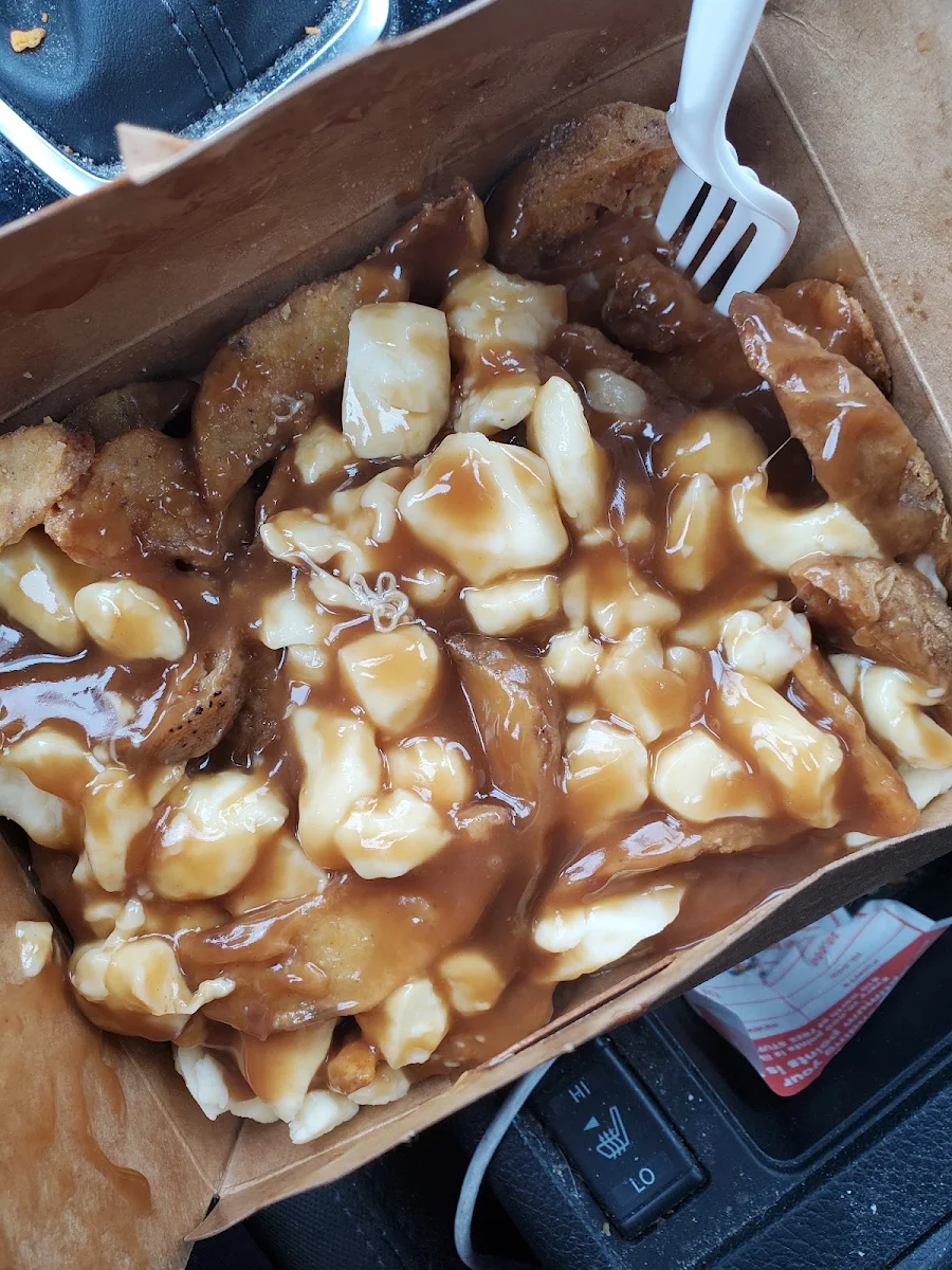 Taters Poutine