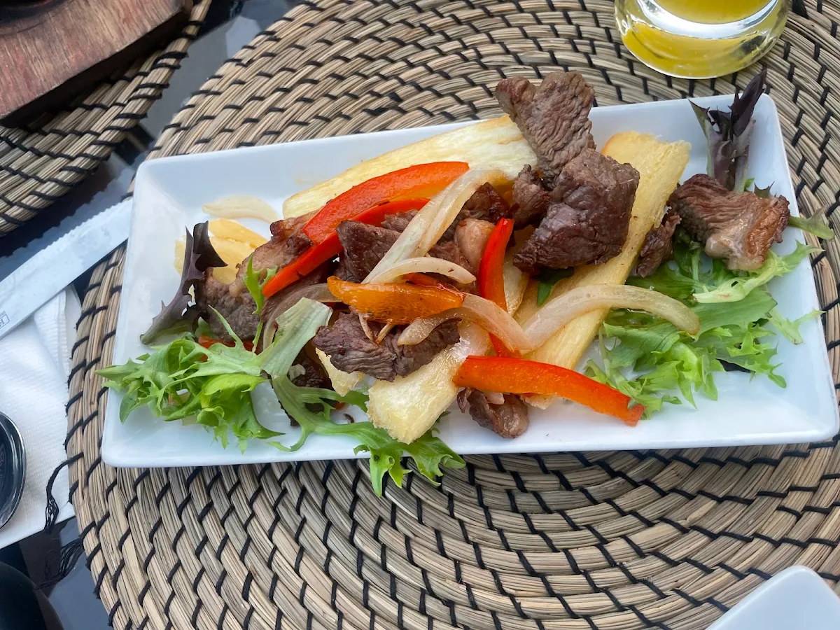 ISCAS De Picanha Com Mandioca