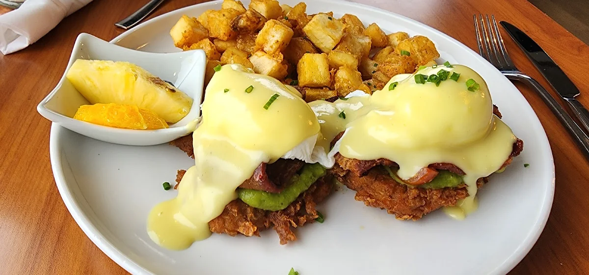 Classic Eggs Benedict