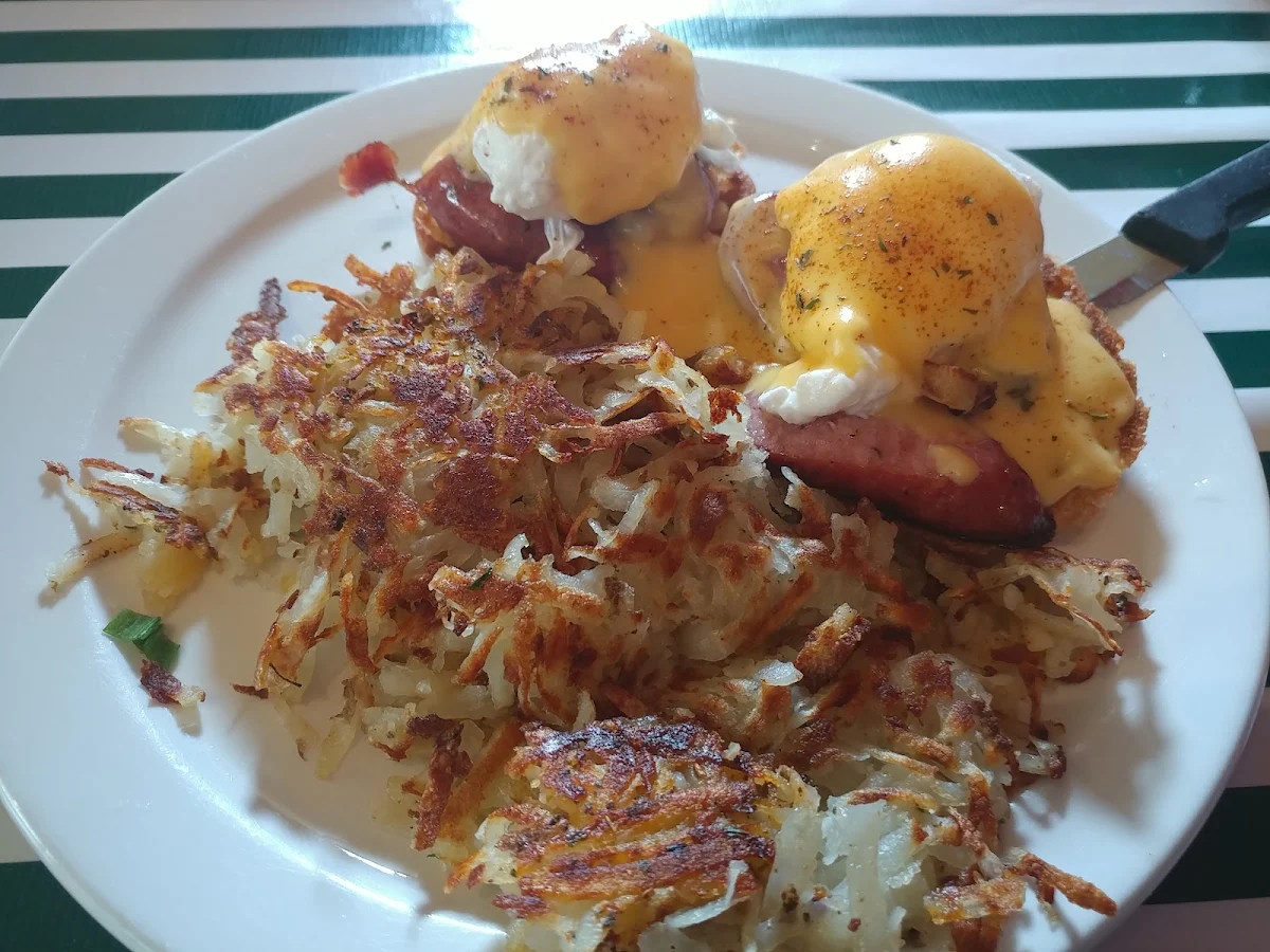 Classic Eggs Benedict