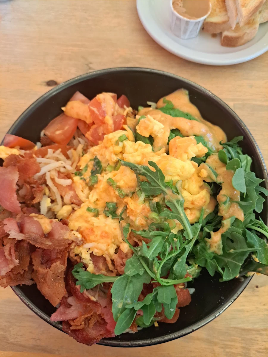 Magpie Breakfast Bowl