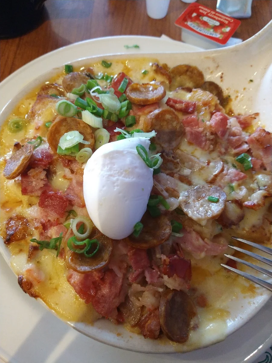 Special Breakfast Poutine